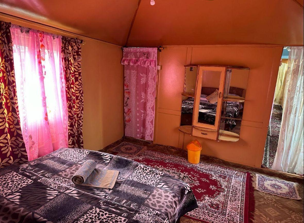 Amina Group Of Houseboats 4*